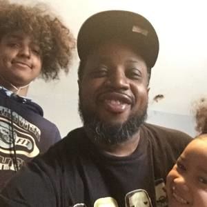 Meet your Posher, Thomas